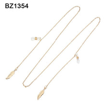 Load image into Gallery viewer, Fashion Acrylic Crystal Glasses Neck Strap Chain Acrylic Crystal Black Beads Eyeglasses Necklace Metal Sunglasses Cord Lanyard
